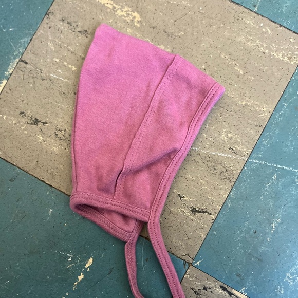 Kate Quinn Kids Baby Caps Set of 3 - Picture 2 of 6